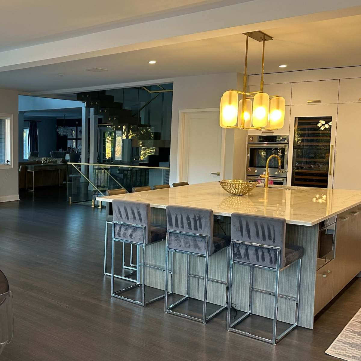 Modem Lake house with brigh, spacious kitchen and dining area with amazing views in Sherman Image in Sherman, Sherman, CT