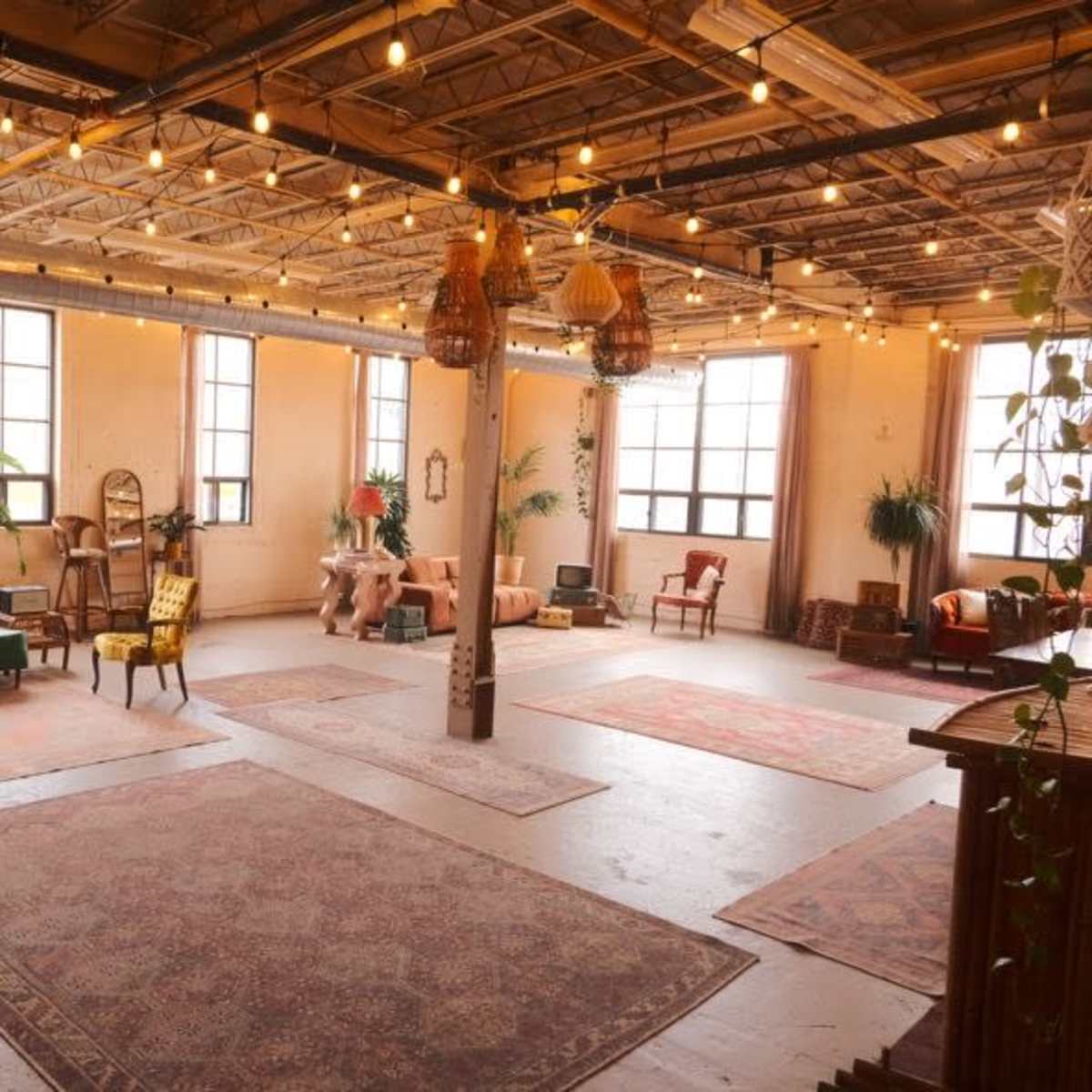 Cozy Industrial Loft Studio and Event Space in Toronto Image in Dovercourt Village, Toronto, ON