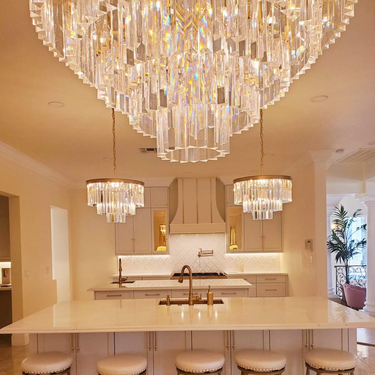 Hollywood Regency Mansion - Pink & Gold Decor in Las Vegas Image in The Section 10, Las Vegas, NV