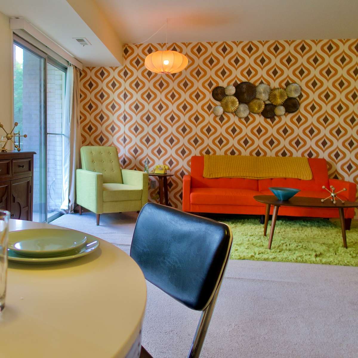 Retro Themed Apartment | VINTAGE Mid Century Theme, Arlington, VA ...