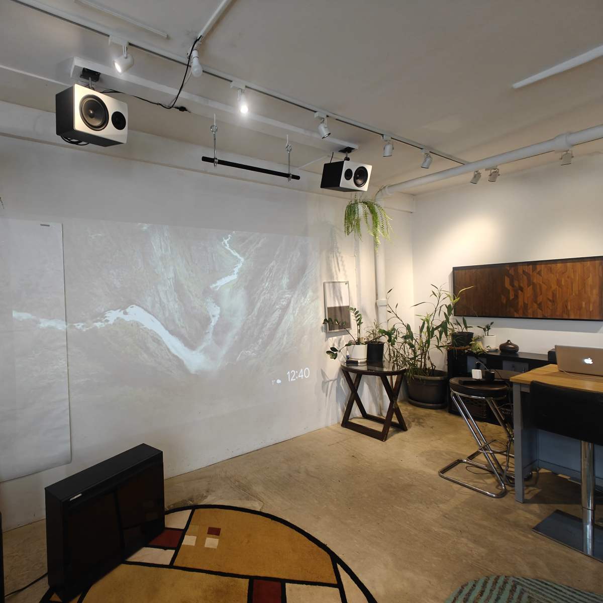 Cozy multi use Studio Space next to Downtown Vancouver in Vancouver Image in East Vancouver, Vancouver, BC