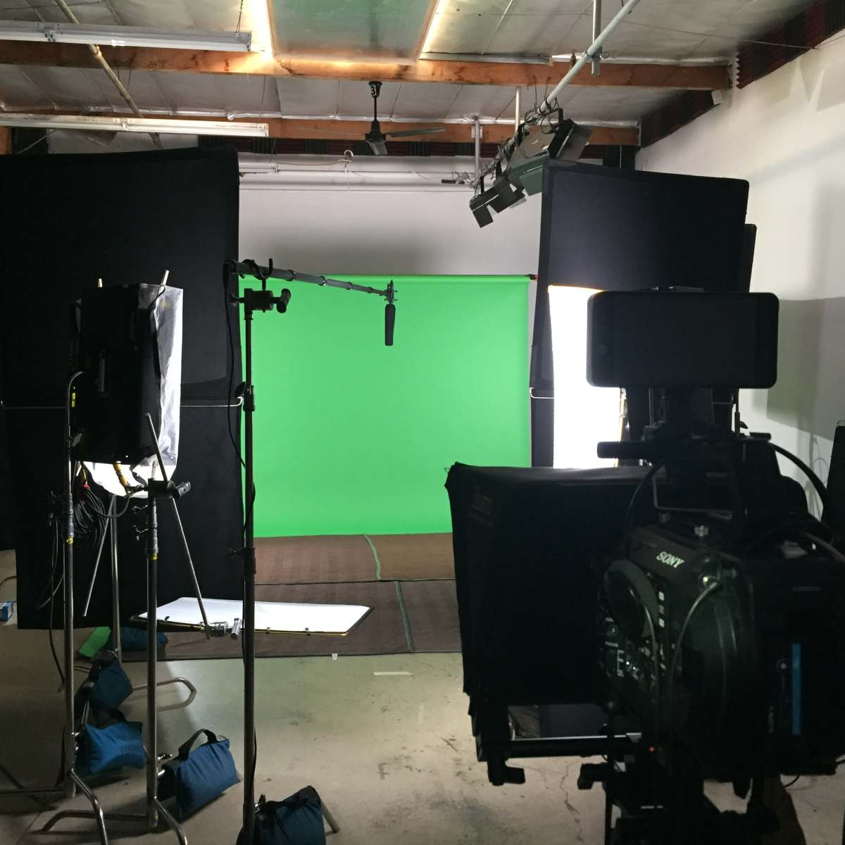Beautiful Photo-Video Studio Rental in Westlake-Village with Full ...