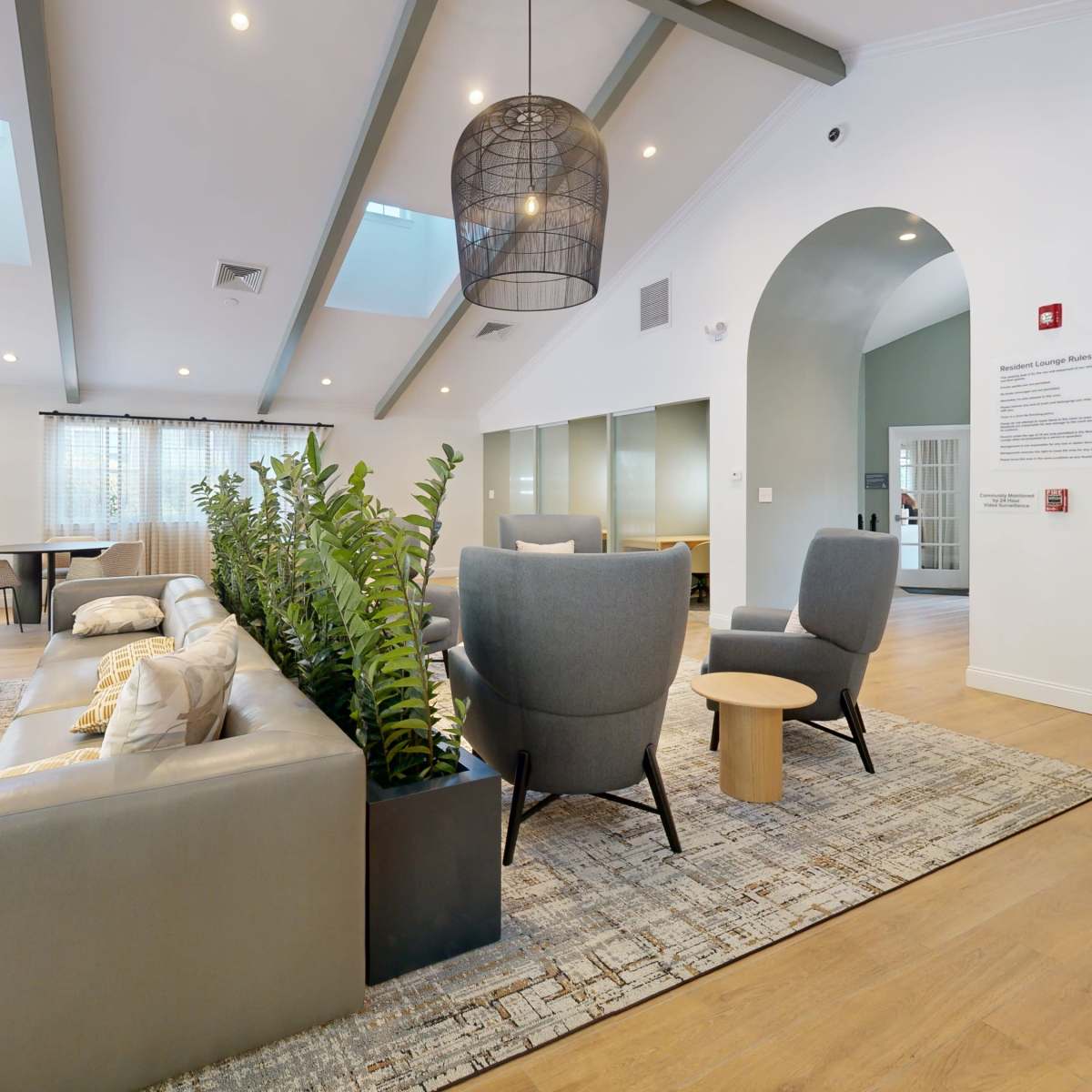 Bright and Spacious Club Room in Burlington in Burlington Image in Burlington, Burlington, MA