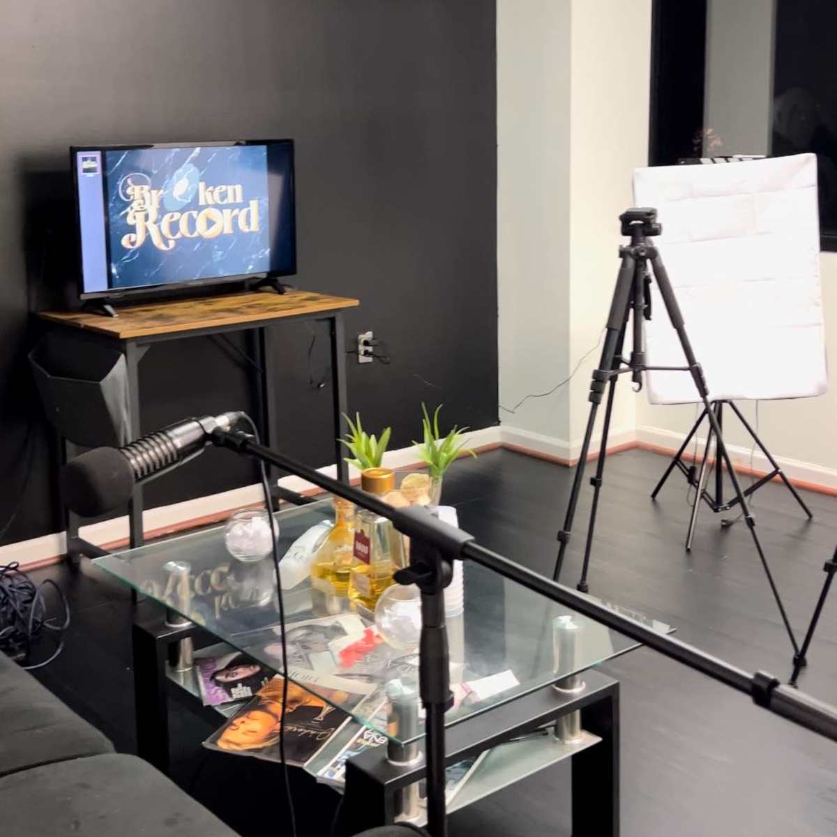 AQ Podcast/Video/ Photo Studio, Upper Marlboro, MD | Production | Peerspace