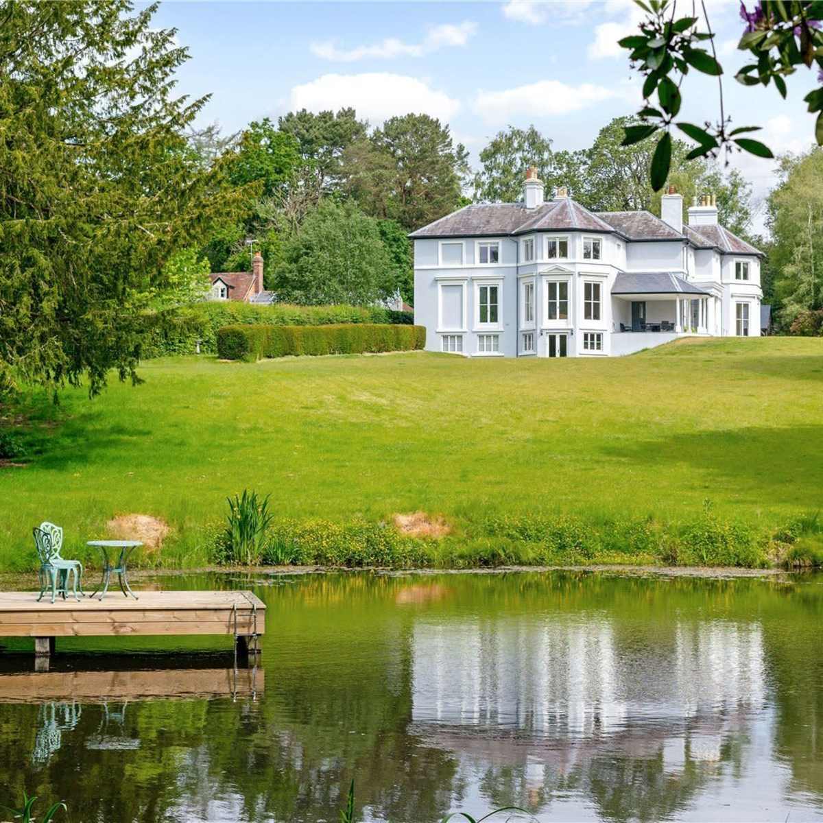 Country House in Crawley Down Image in Worth, Crawley Down, ENG