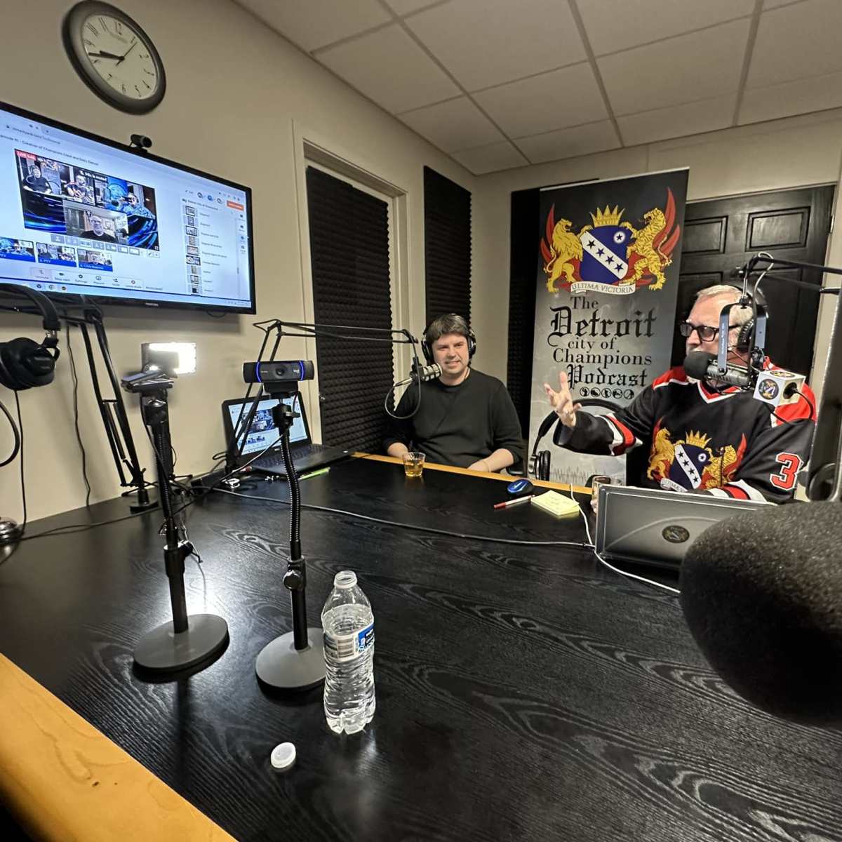 Podcasting in Detroit in a comfortable dynamic studio space in Southfield Image in Southfield, Southfield, MI