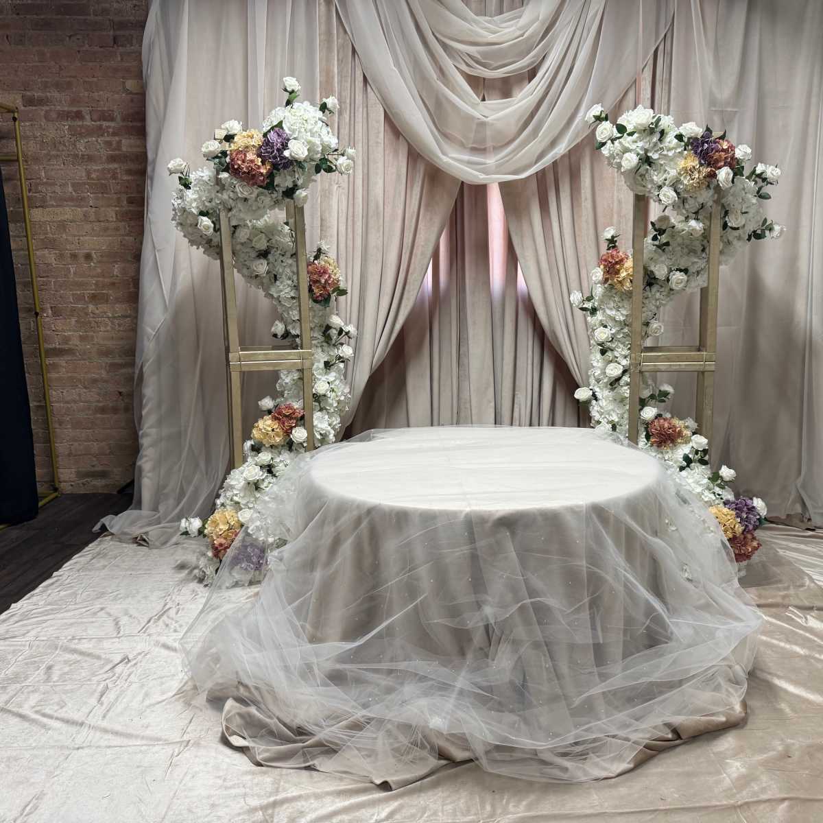 Champagne Curtains & White Floral Set: Perfect for Bridal, Baby & Mother’s Day Photos in Chicago Image in Garfield Park, Chicago, IL