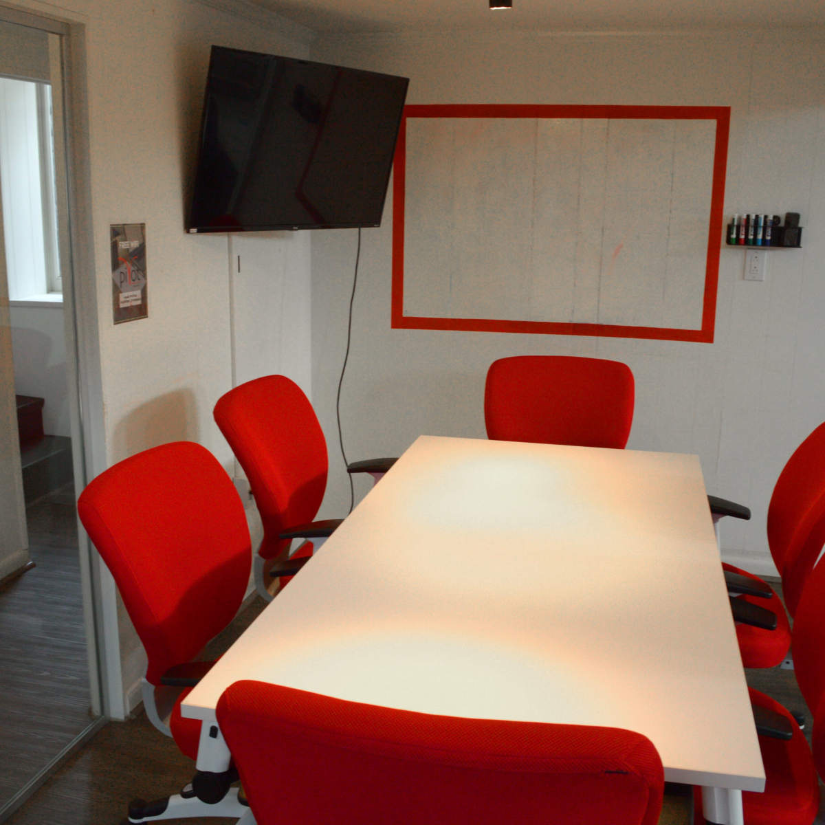 Modern, Intimate Conference and Meeting Room, Catonsville, MD | Off ...