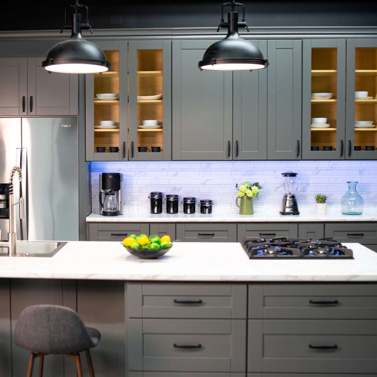 Film and Photo Studio with Cyc Wall and Kitchen in Brookfield Image in Proviso Township, Brookfield, IL