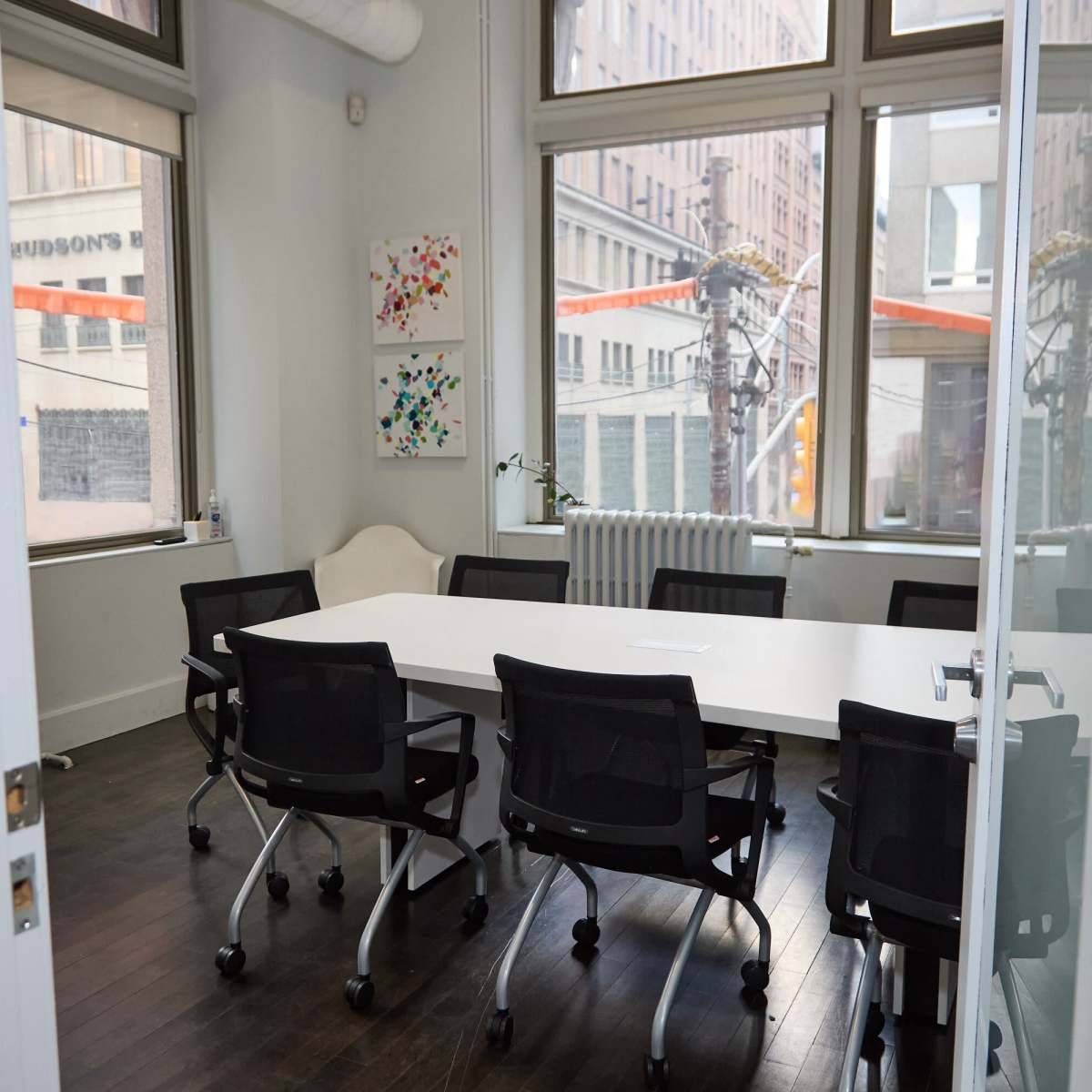 Downtown Meeting Room on Bay Street in Toronto Image in Yonge-Bay Corridor, Toronto, ON