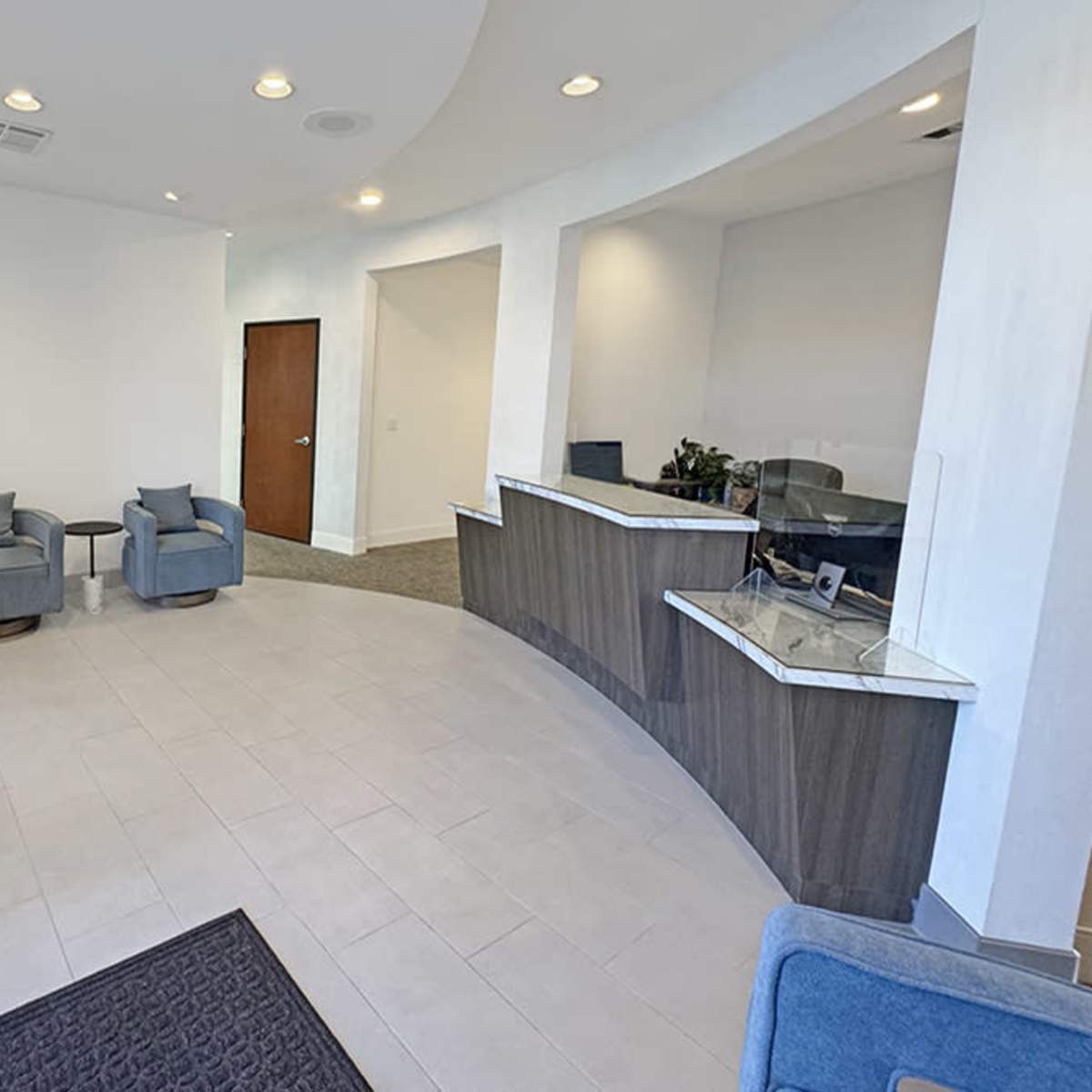 Henderson Private Office: Meetings, quiet work space, modern look