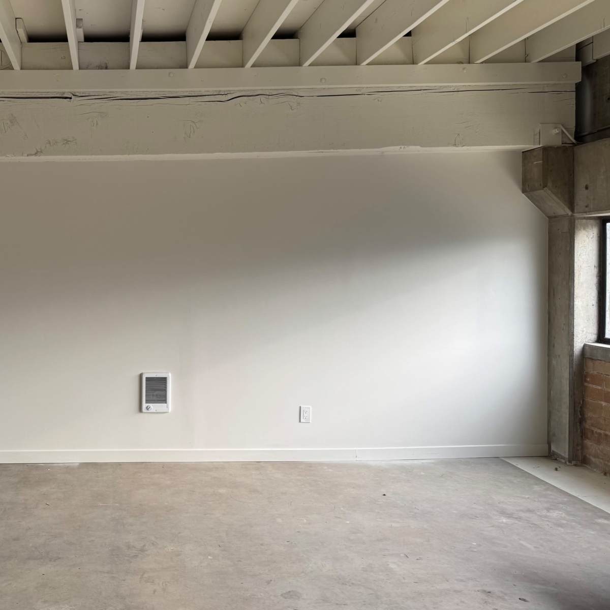 Central Eastside Natural Light Studio in Portland Image in Southeast Portland, Portland, OR