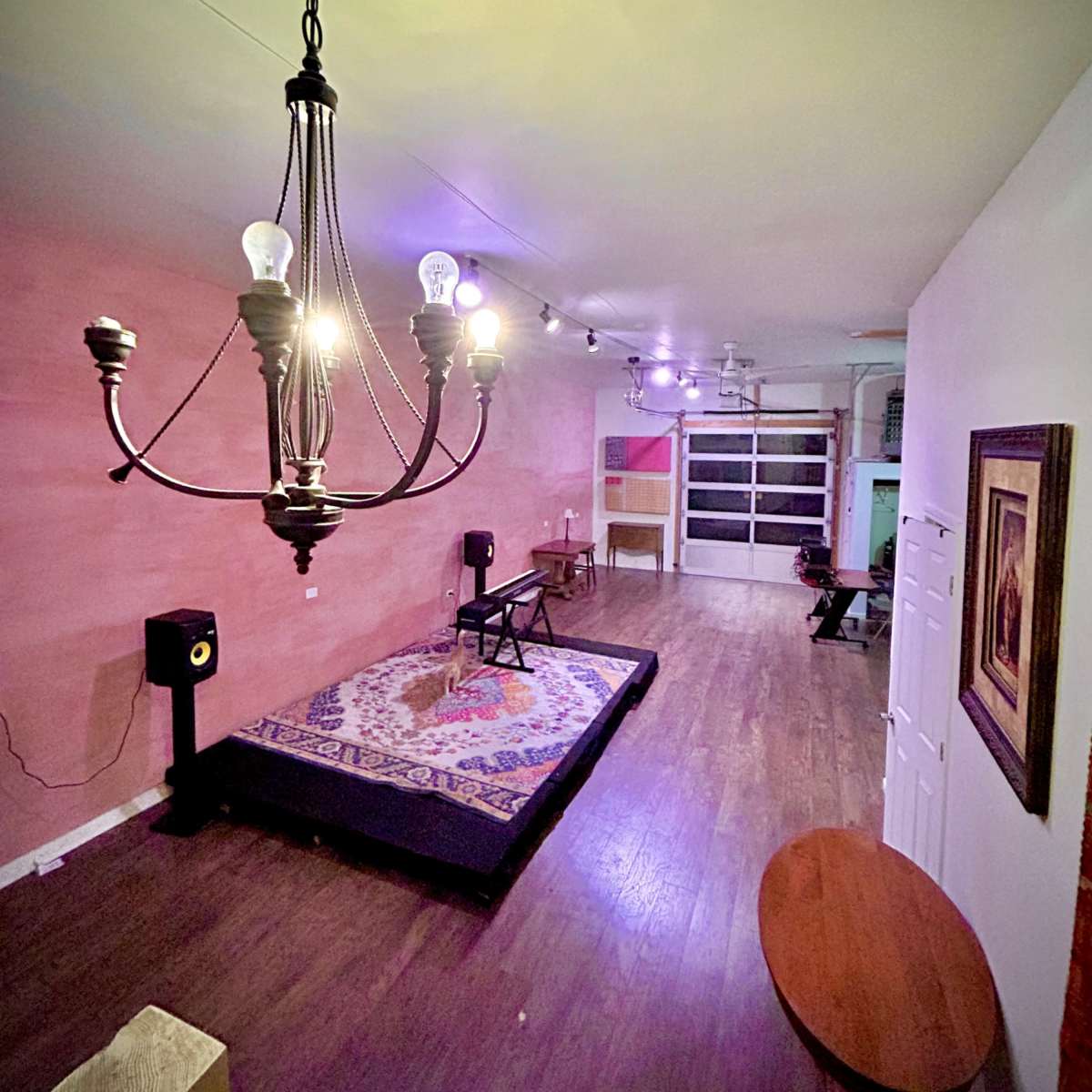 Lakeview Recording & Rehearsal Studio, Shruti Box, Chicago, IL ...