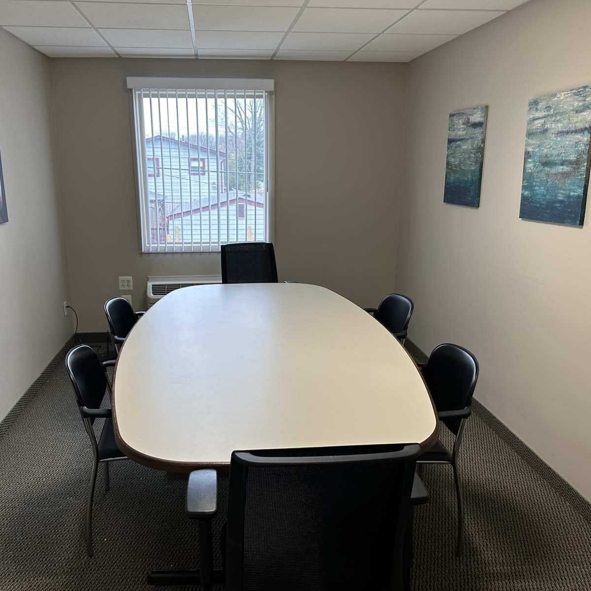 Podcasting in Detroit in a comfortable dynamic studio space in Southfield Image in Southfield, Southfield, MI