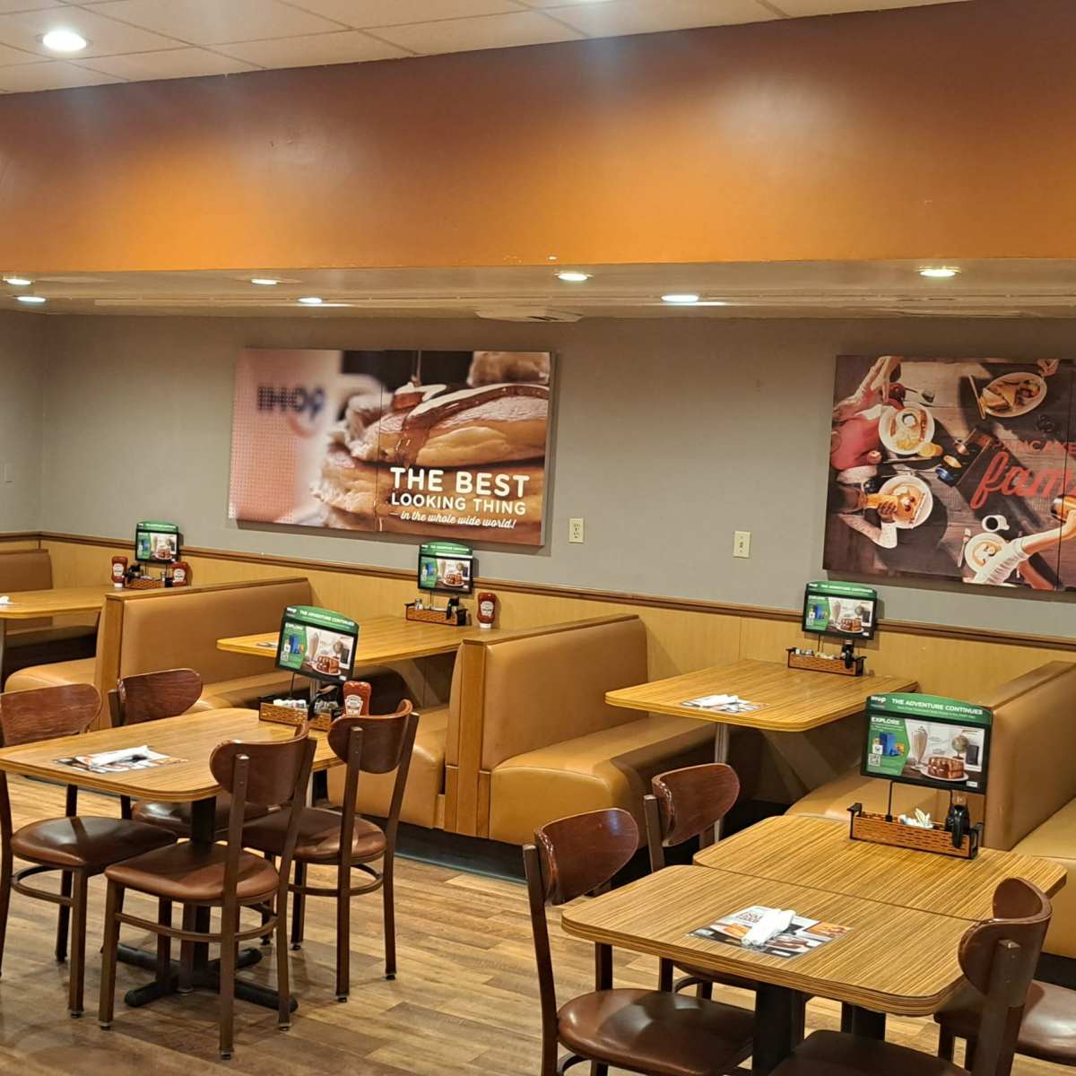 Private Dining Room / Meeting Event Space in Titusville Image in Titusville, Titusville, FL