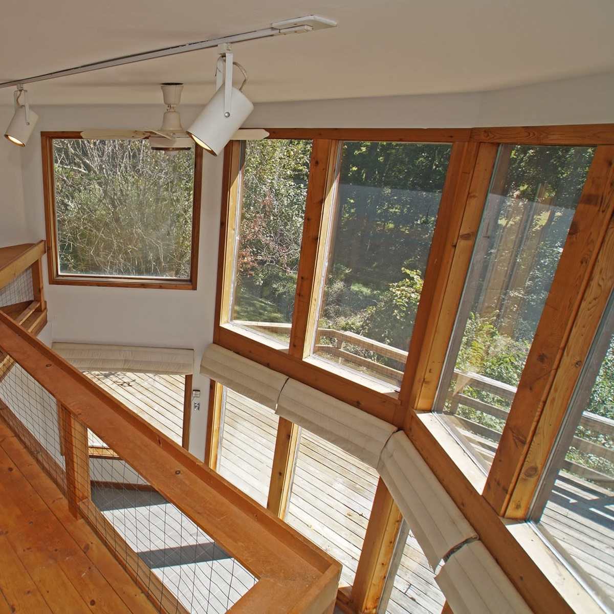 Secluded 5-Acre Farmland with Versatile Photo/Video Studio in Newton Image in Green Township, Newton, NJ