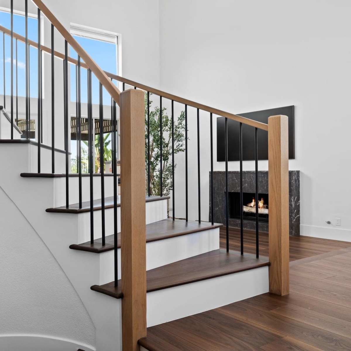 Modern and cozy newly renovated home with large open kitchen, Mission