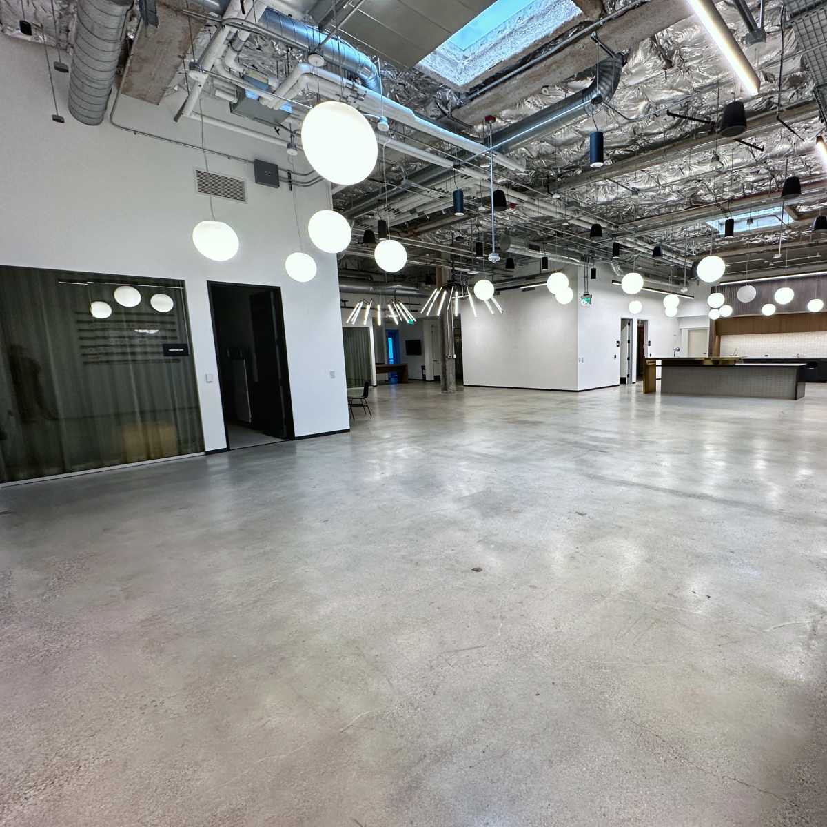 Beautiful 3rd Floor Lobby and Reception Area - Modern and Industrial ...