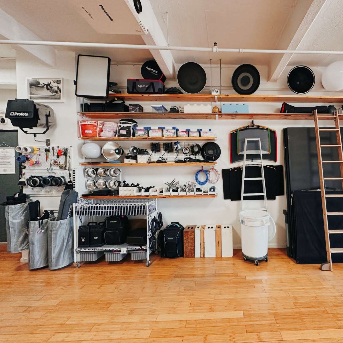 Daylight Photo Studio with Skyline View - Top of the line EQ, Grip, and Props included in Brooklyn Image in Greenpoint, Brooklyn, NY
