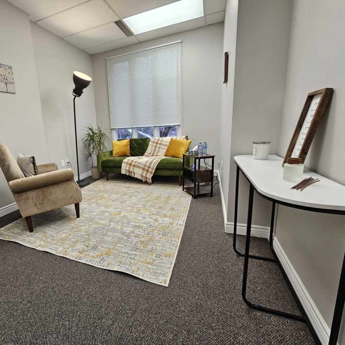 Therapy Office with full desk set up in Mississauga Image in Mississauga, Mississauga, ON