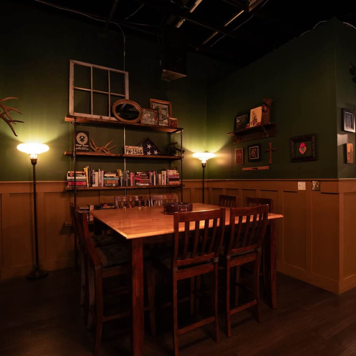 Eclectic Lounge in Northwest Austin in Cedar Park Image in Cedar Park, Cedar Park, TX
