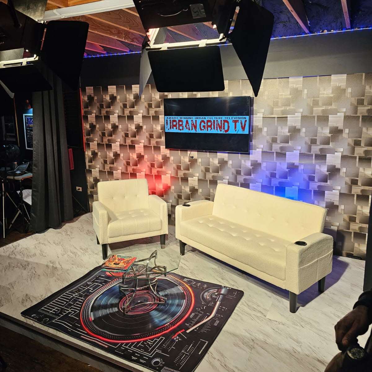 Professional Podcast & Photography Studio for Creators & Industry Professionals in Forest Park Image in Proviso Township, Forest Park, IL