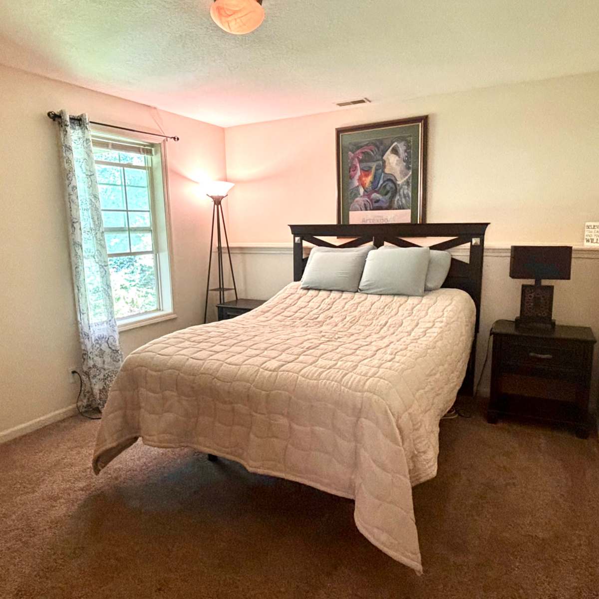 Spacious Studio Apartment in Kansas City Image in Lea Manor, Kansas City, MO