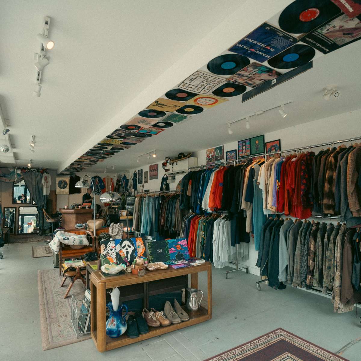 Charming Vintage Clothing Store in Stackt Market - Ideal for Creative Productions in Toronto Image in Niagara, Toronto, ON