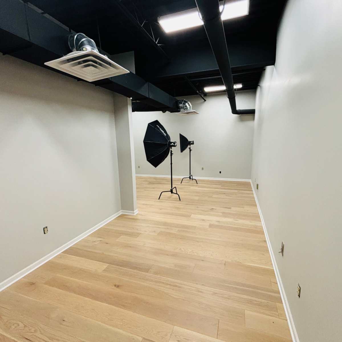 Studio 41 in Nashville Image in Clifton/Southwest, Nashville, TN