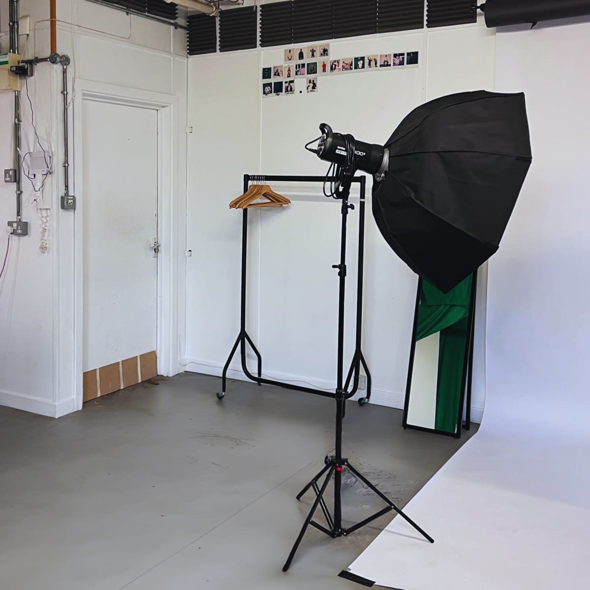 Dalston Photography Studio Equipment Included in London Image in Dalston, London, ENG