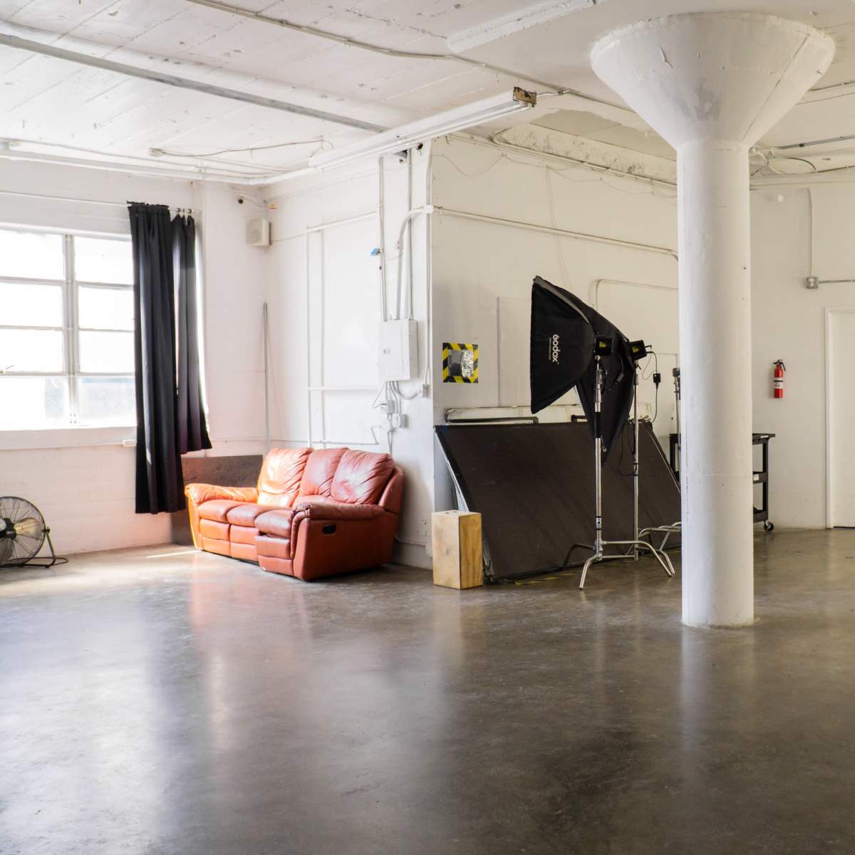 Large Downtown Loft with library shelves, Soft Daylight and North & West Facing windows - Studio D in Los Angeles Image in Central LA, Los Angeles, CA