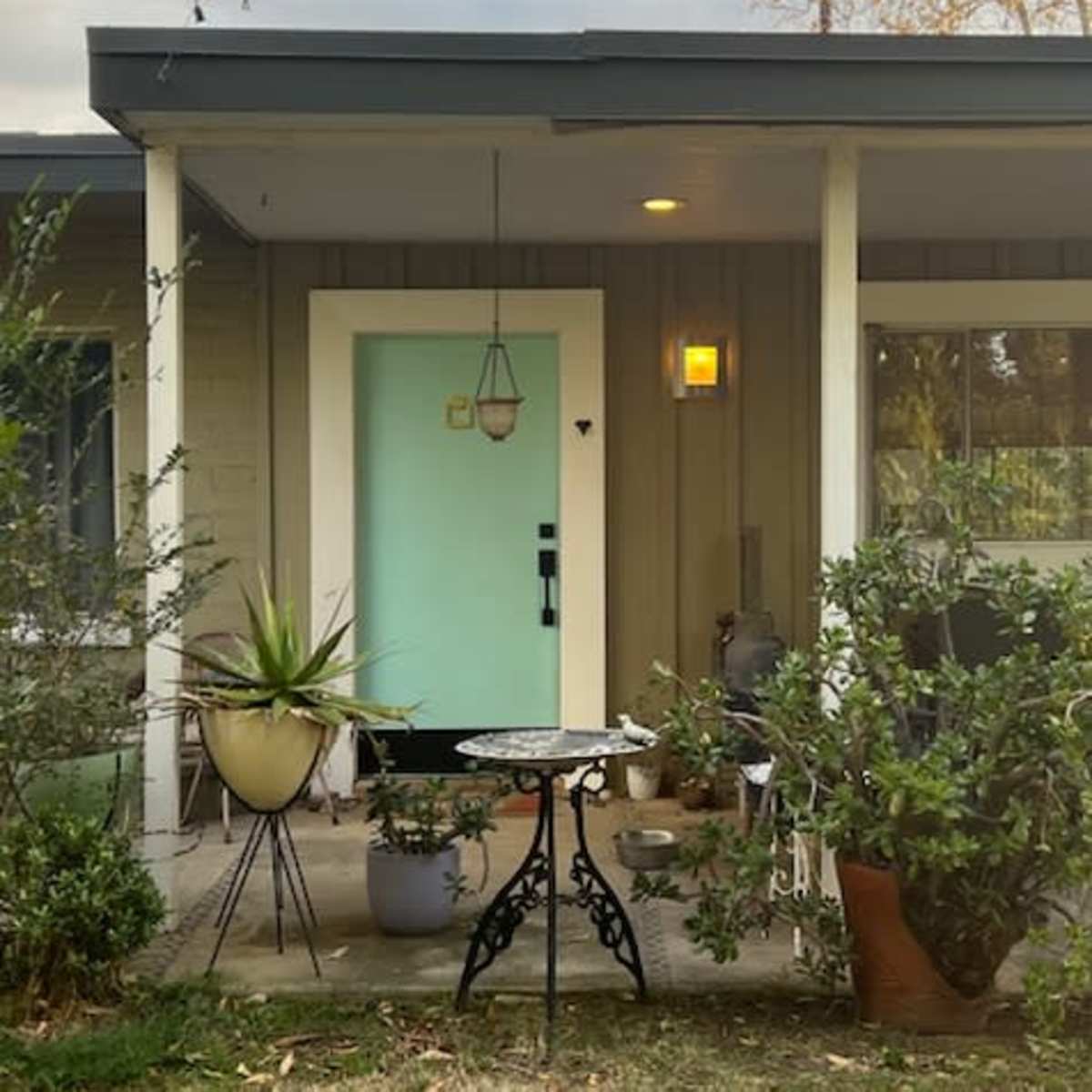 Cool San Fernando Mid Century w/ park like yard in Northridge Image in Northridge, Northridge, CA