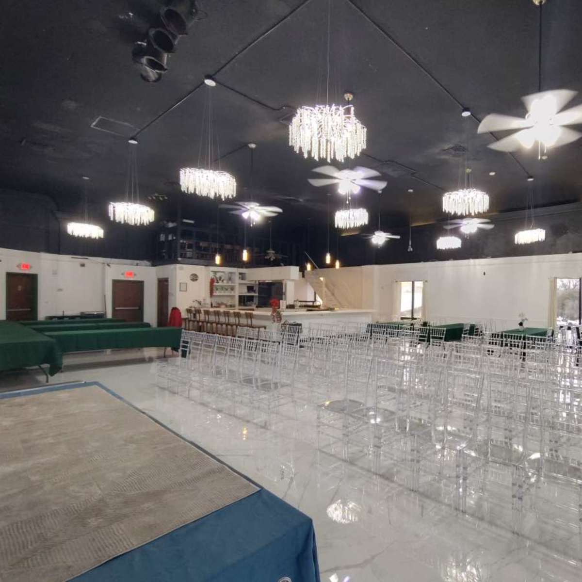 Modern elegant banquet hall right outside the city. in Havertown Image in Haverford Township, Havertown, PA