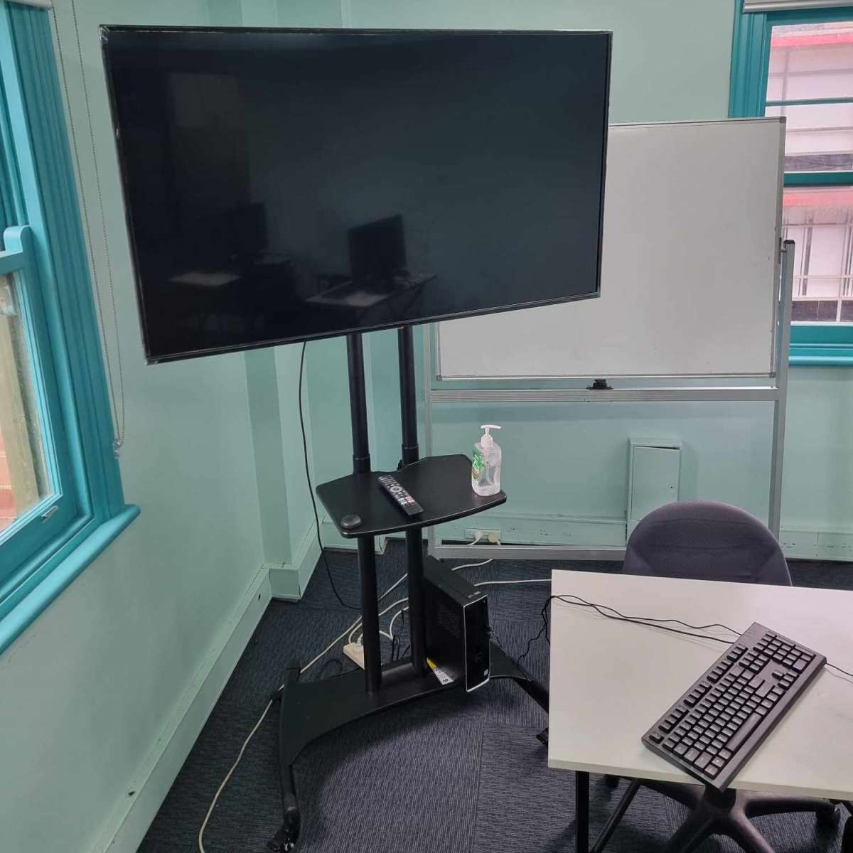 Classroom or Multipurpose Room Available. Classroom with 9B Certification – Suitable for International Students (CRICOS) in Surry Hills Image in Surry Hills, Surry Hills, NSW