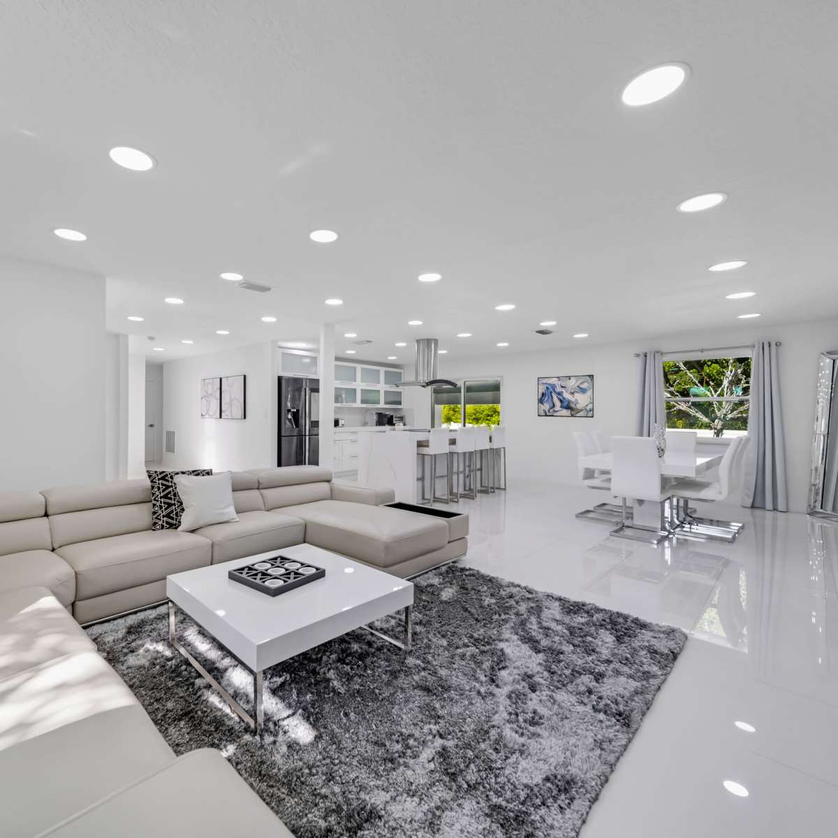 Modern Million Dollar Home w/ Pool & Hot Tub, North Bay Village, FL