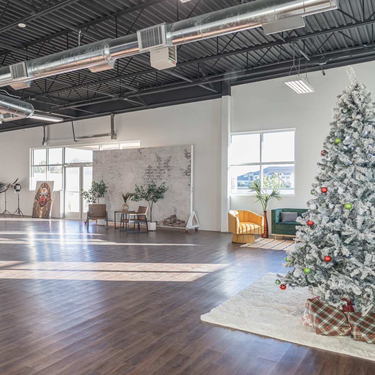 Spacious and Versatile Frisco Natural Light Studio with Outdoor Sunset Patio in Frisco Image in Phillips Creek Ranch, Frisco, TX