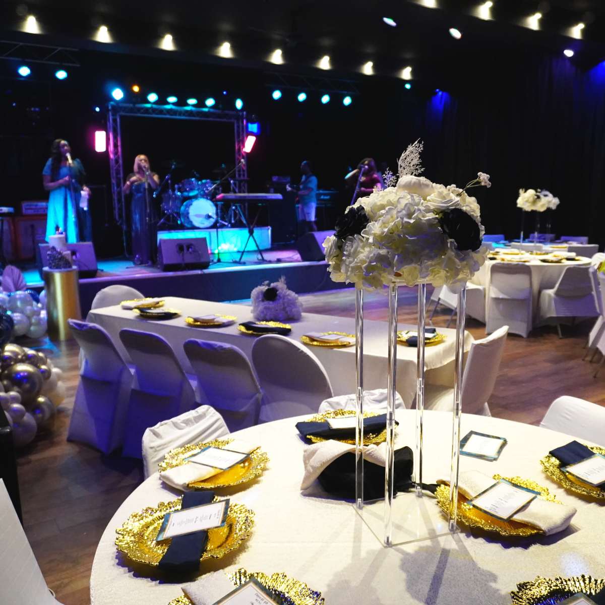 Perfect Venue for Concerts, Parties, & Workshops – Award-Winning Studio in Hamilton in Hamilton Image in Gibson, Hamilton, ON