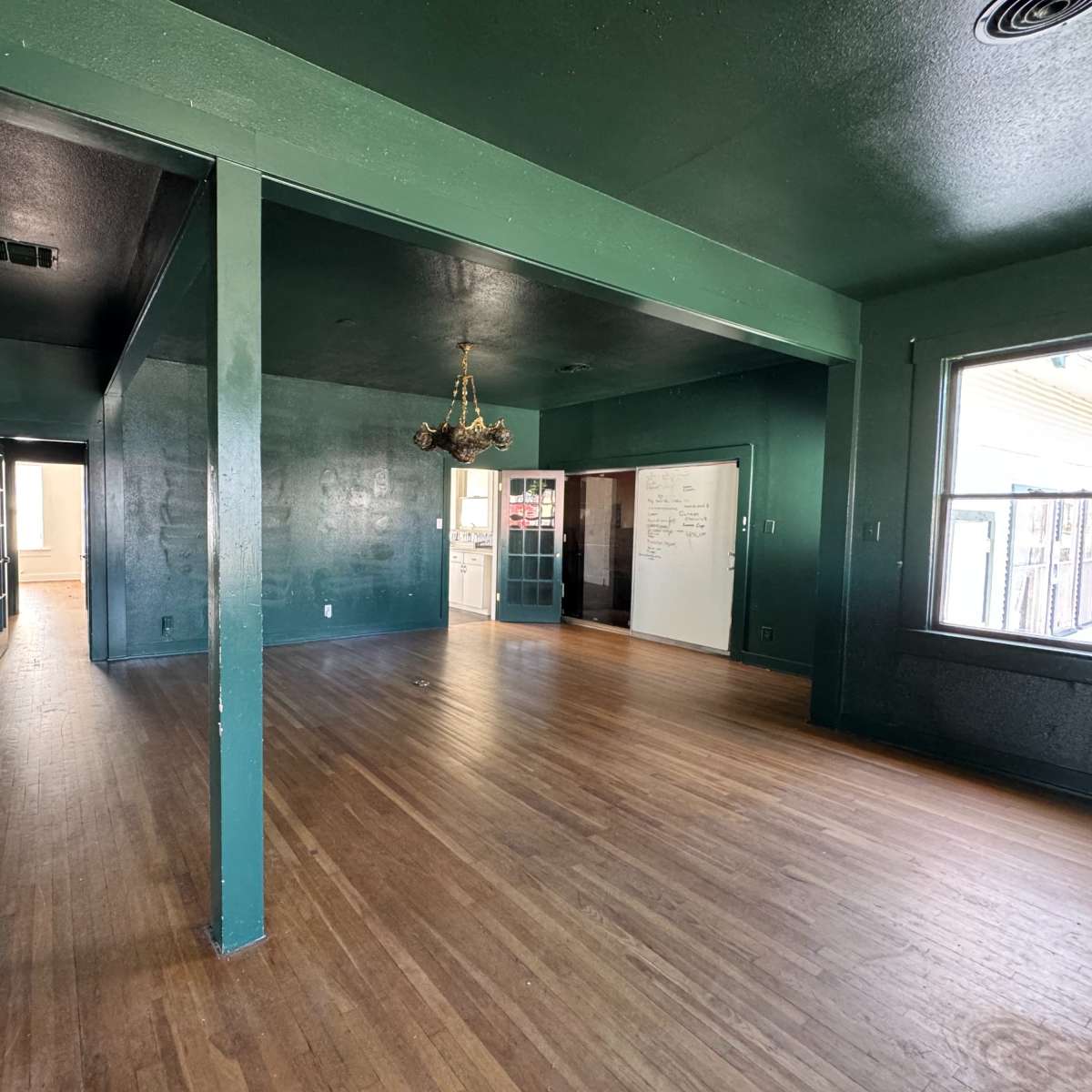 Spacious Bungalow in the heart of Central East Austin in Austin Image in Blackshear-Prospect Hill, Austin, TX