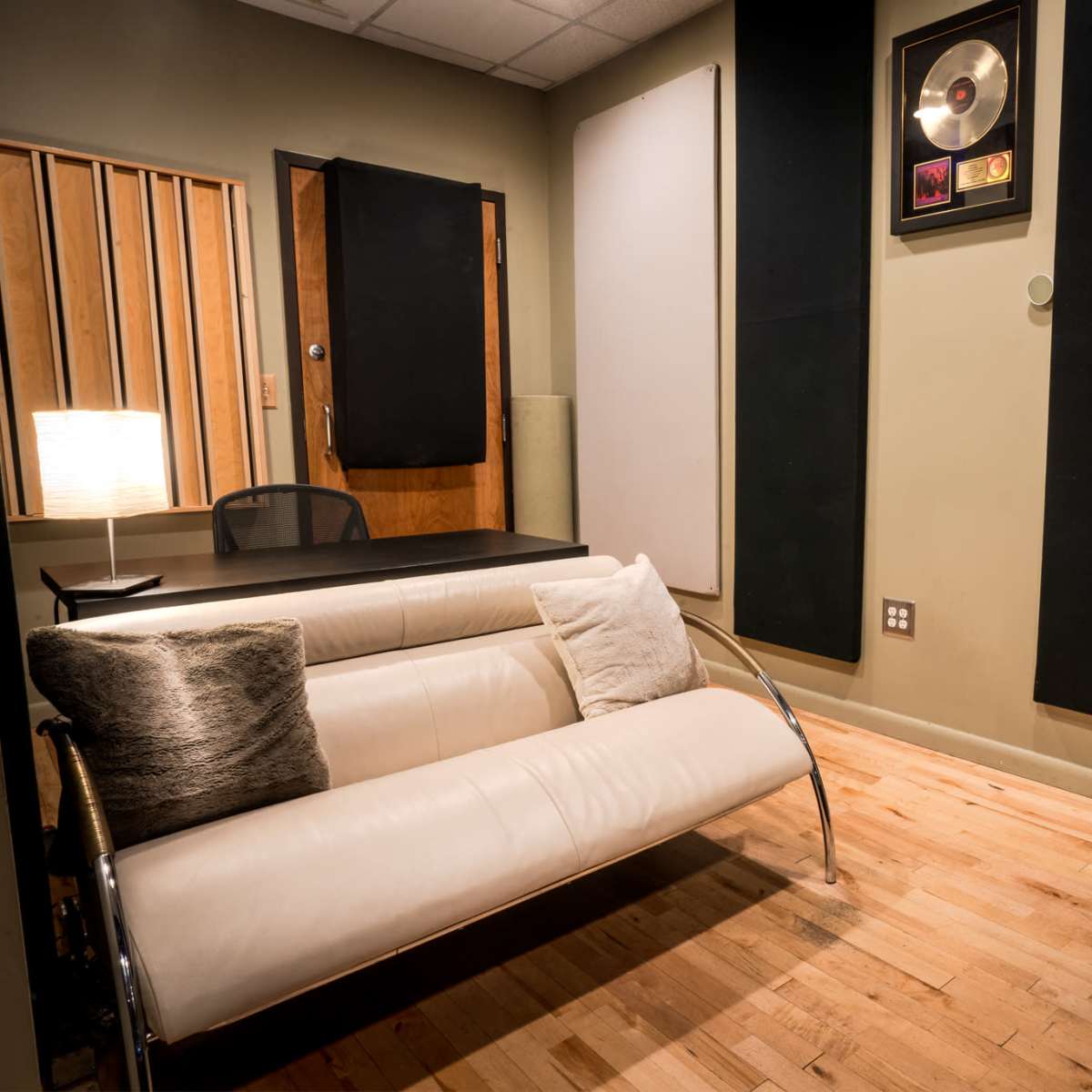 Real Recording Studio perfect for music videos - photoshoots - events - classes - audio recording in Atlanta Image in Morningside-Lenox Park, Atlanta, GA