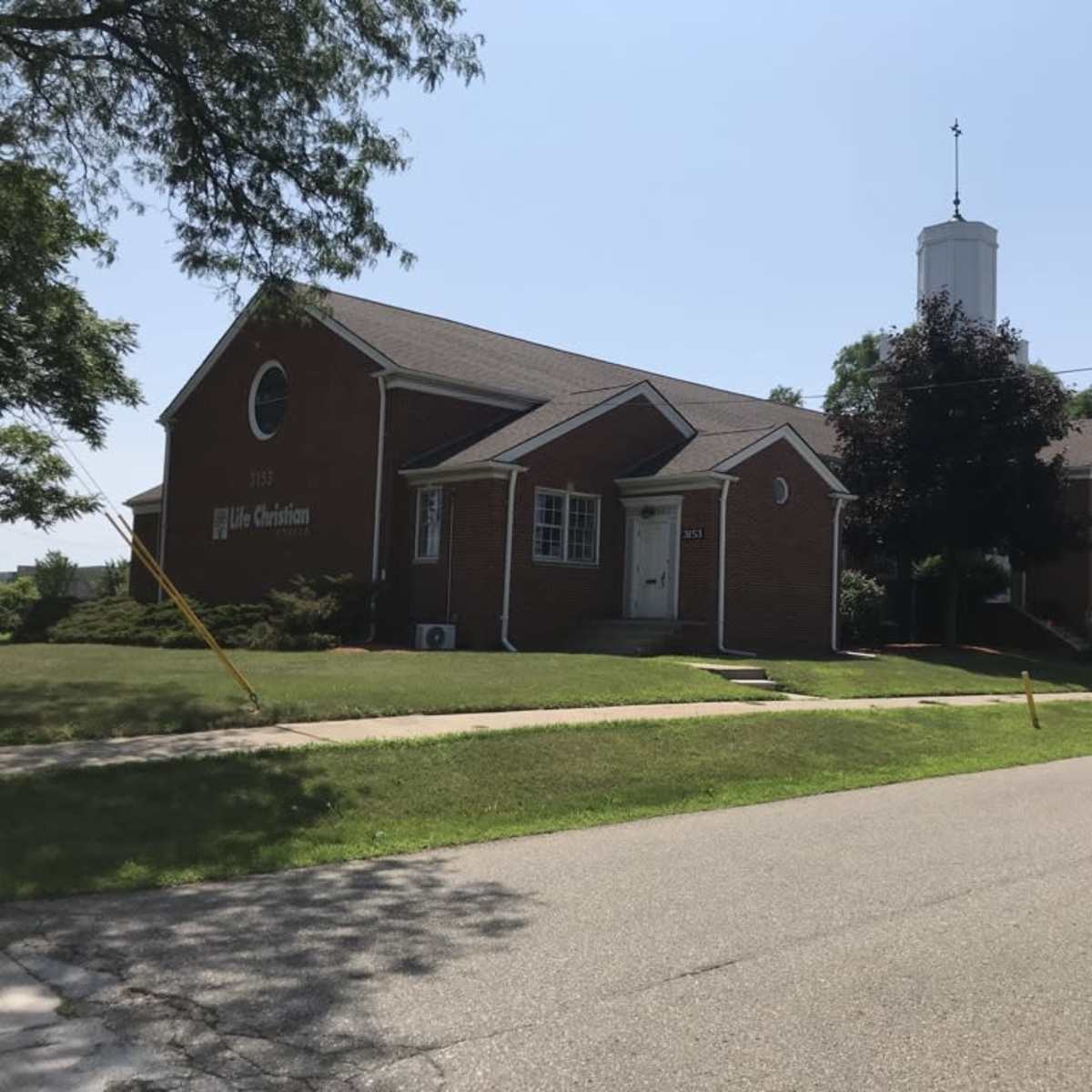 Troy Updated Church Building Great Location in Troy Image in Troy, Troy, MI