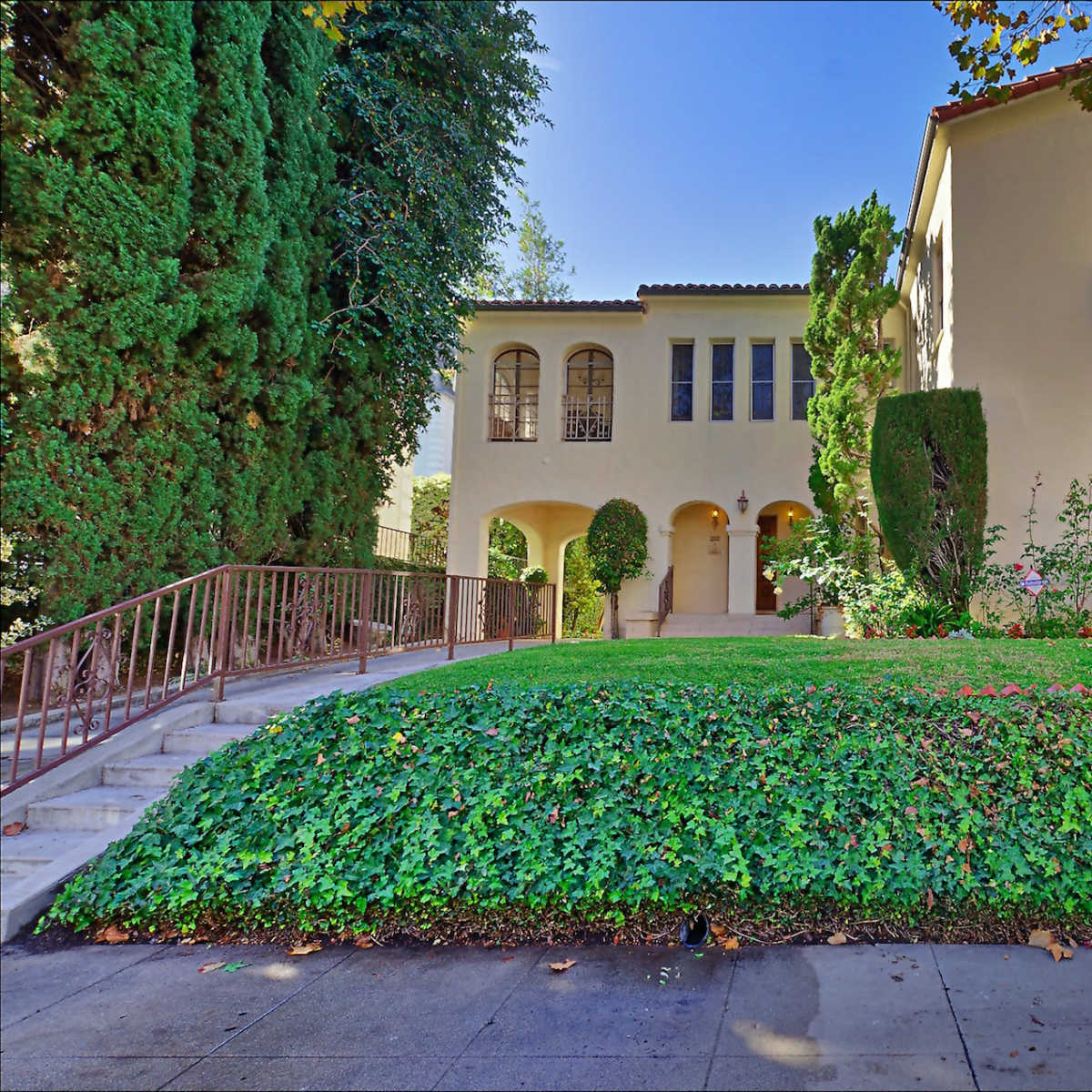 Classic Hollywood Glamour in Hancock Park, Los Angeles, CA | Production ...