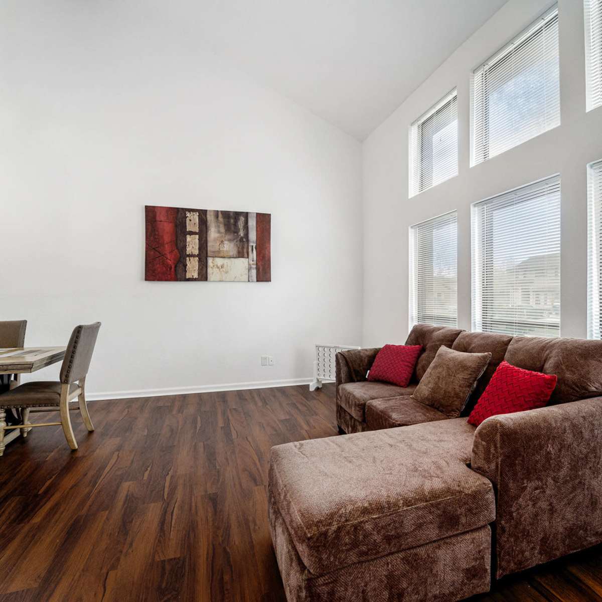 Spacious Urban Retreat – Cozy 3-Bedroom Home in Houston Image in Hunterwood, Houston, TX