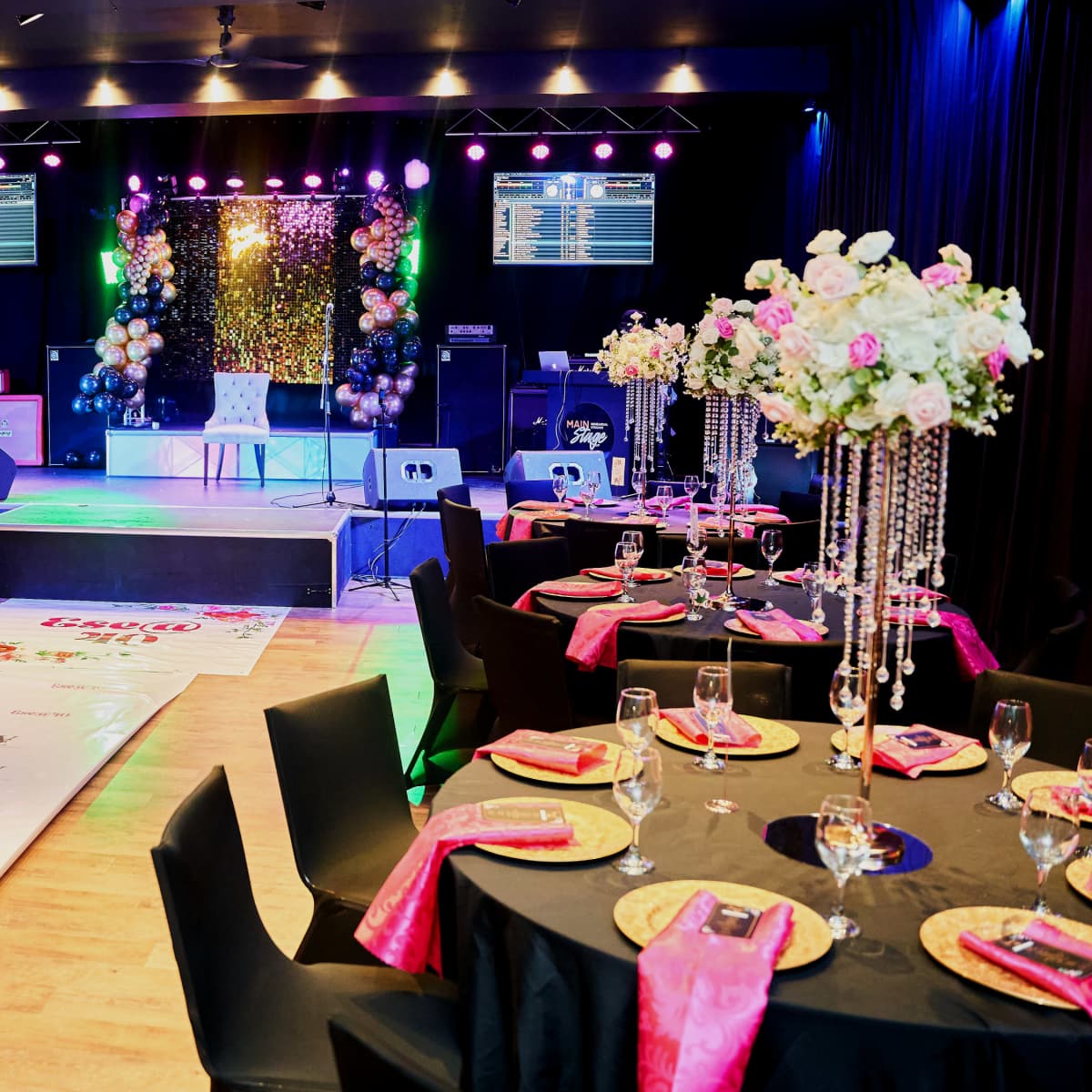 Perfect Venue for Concerts, Parties, & Workshops – Award-Winning Studio in Hamilton in Hamilton Image in Gibson, Hamilton, ON