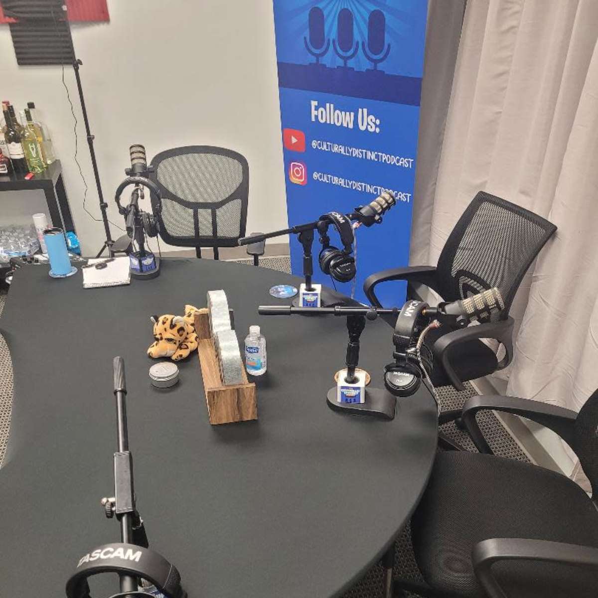 Office Space perfect for your next Podcast in Houston Image in Shady Acres, Houston, TX