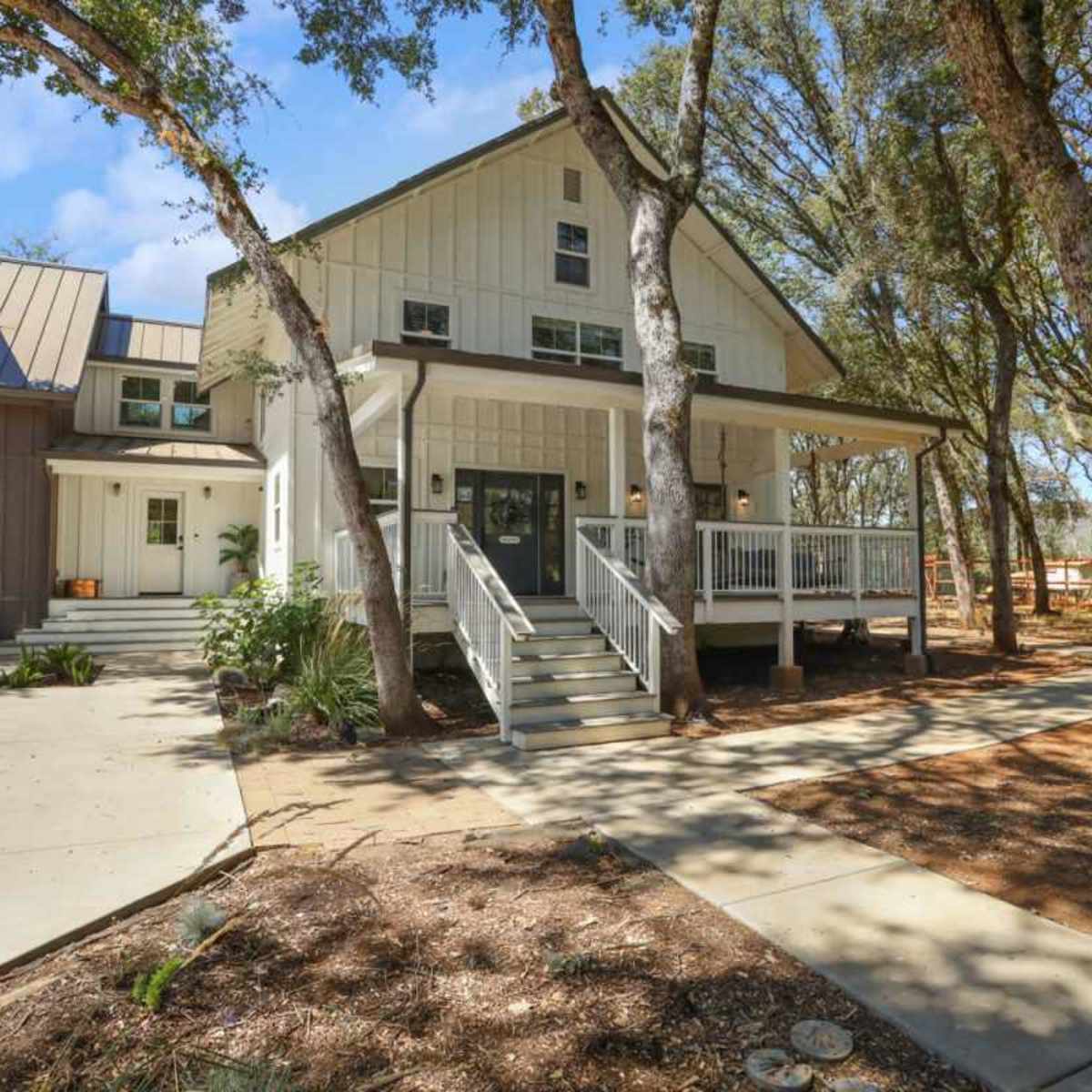 Private 20 Acre Ranch w/Pickleballcourt, serene landscapes, and Pool in RESCUE Image in Rescue, RESCUE, CA