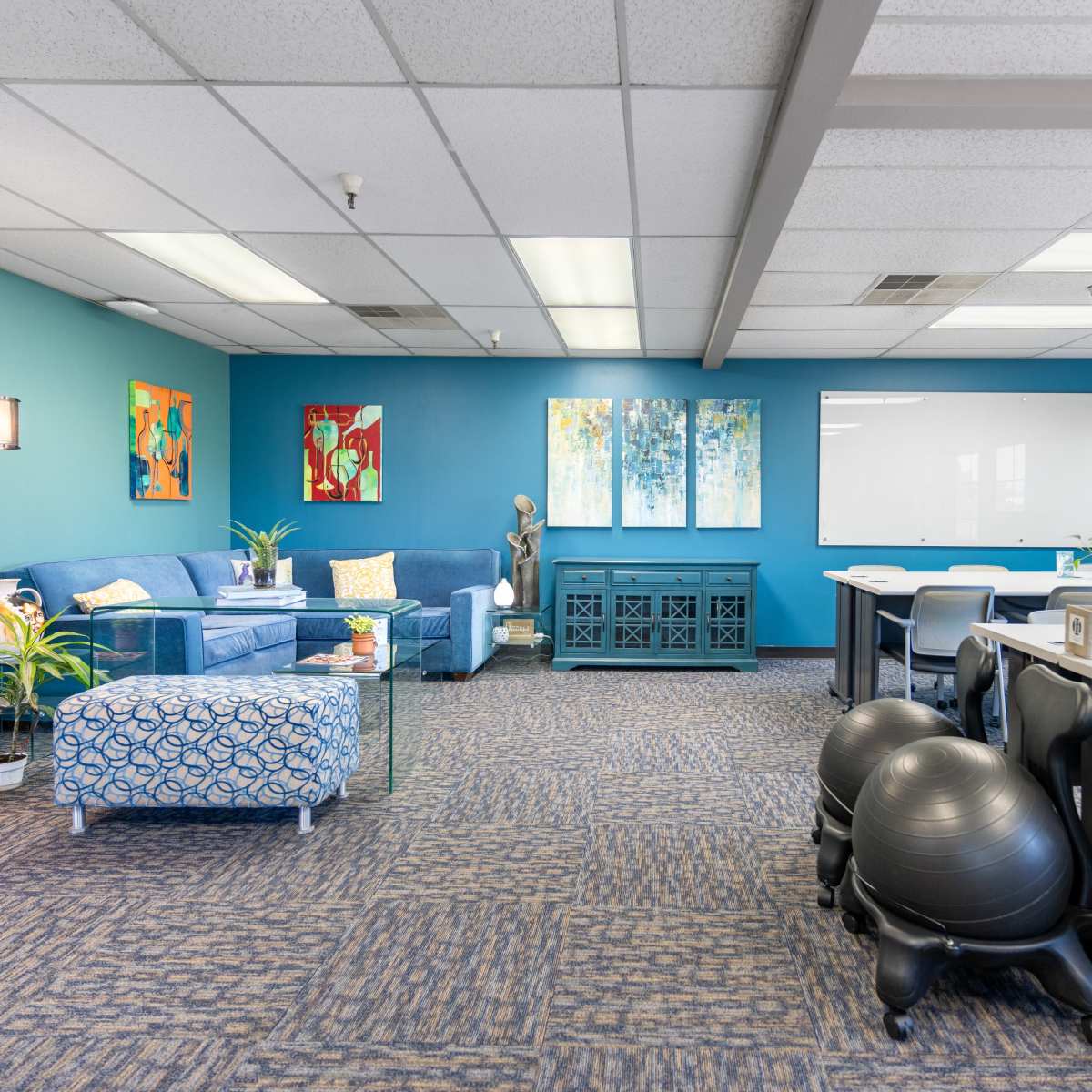 Clean and Spacious Training/Meeting/Event Space, Temecula, CA | Off ...
