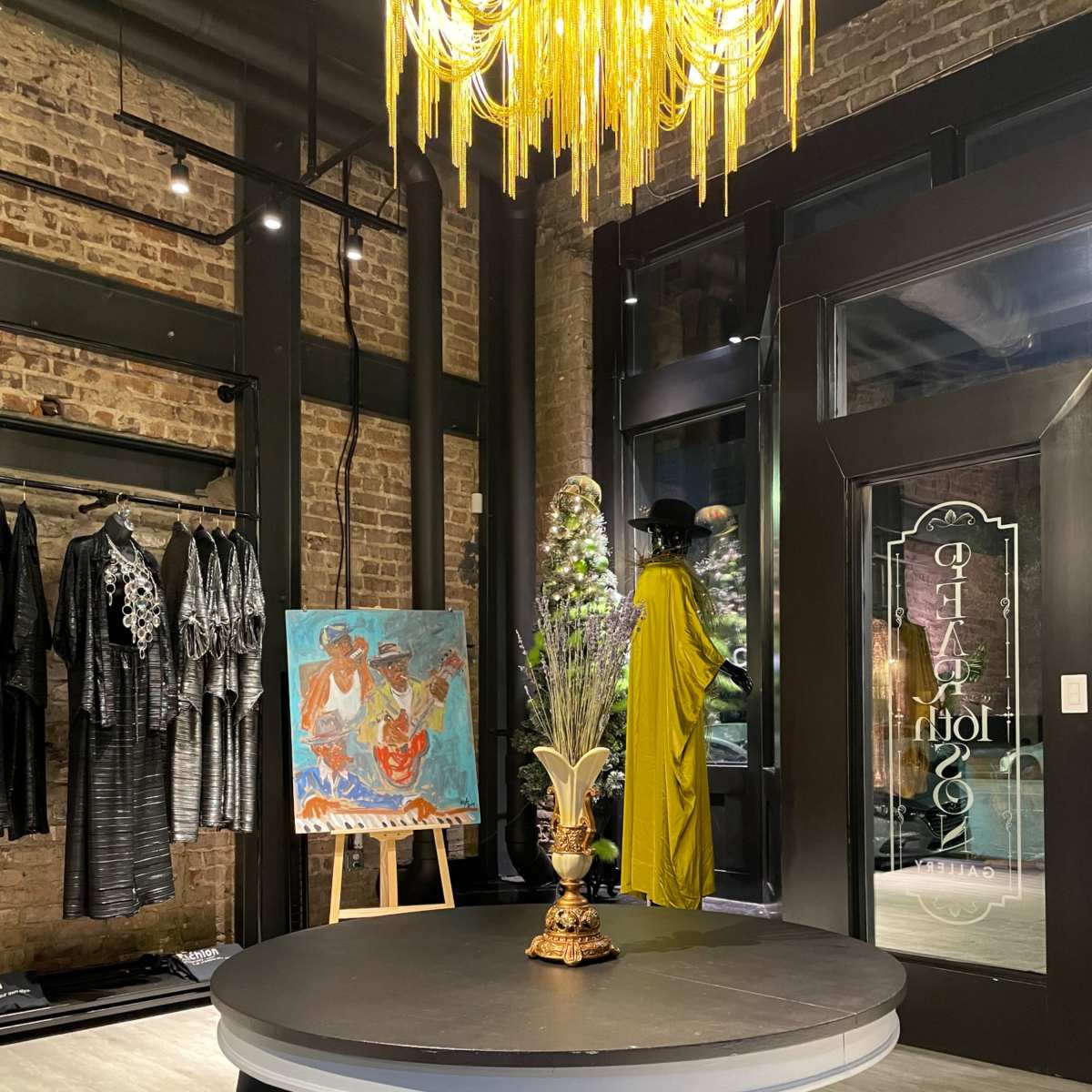 Curated visual reference: Fresh Look at Aesthetic Urban Event Space Art Gallery Birmingham Al