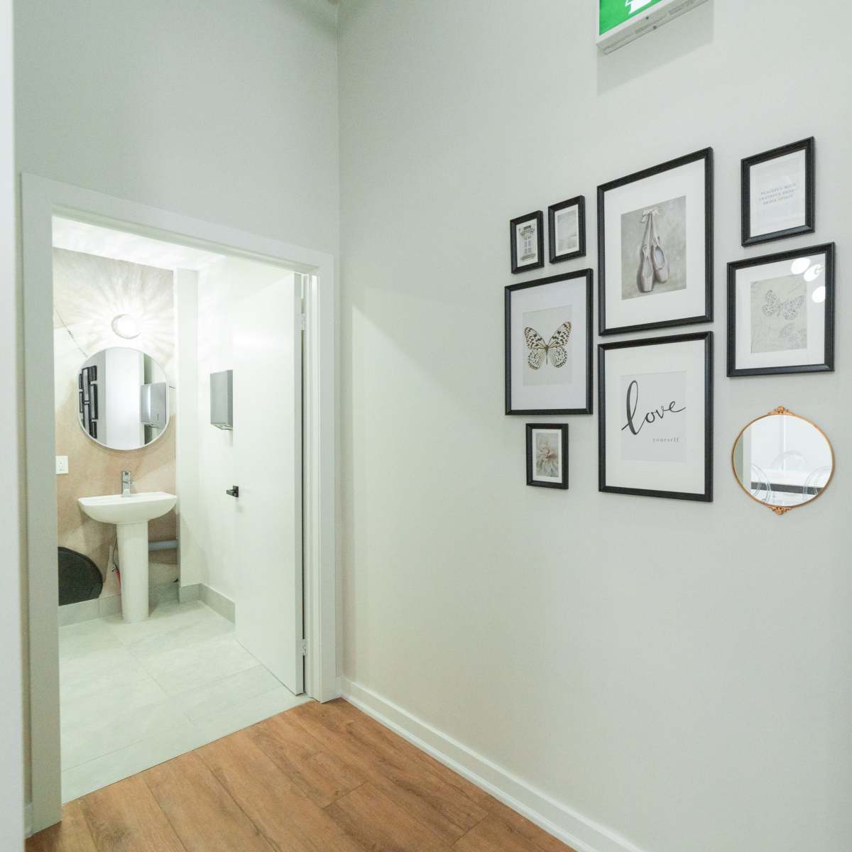 Curated Modern Black and White Ajax Studio Space Lots of Natural Light in Ajax Image in Ajax, Ajax, ON