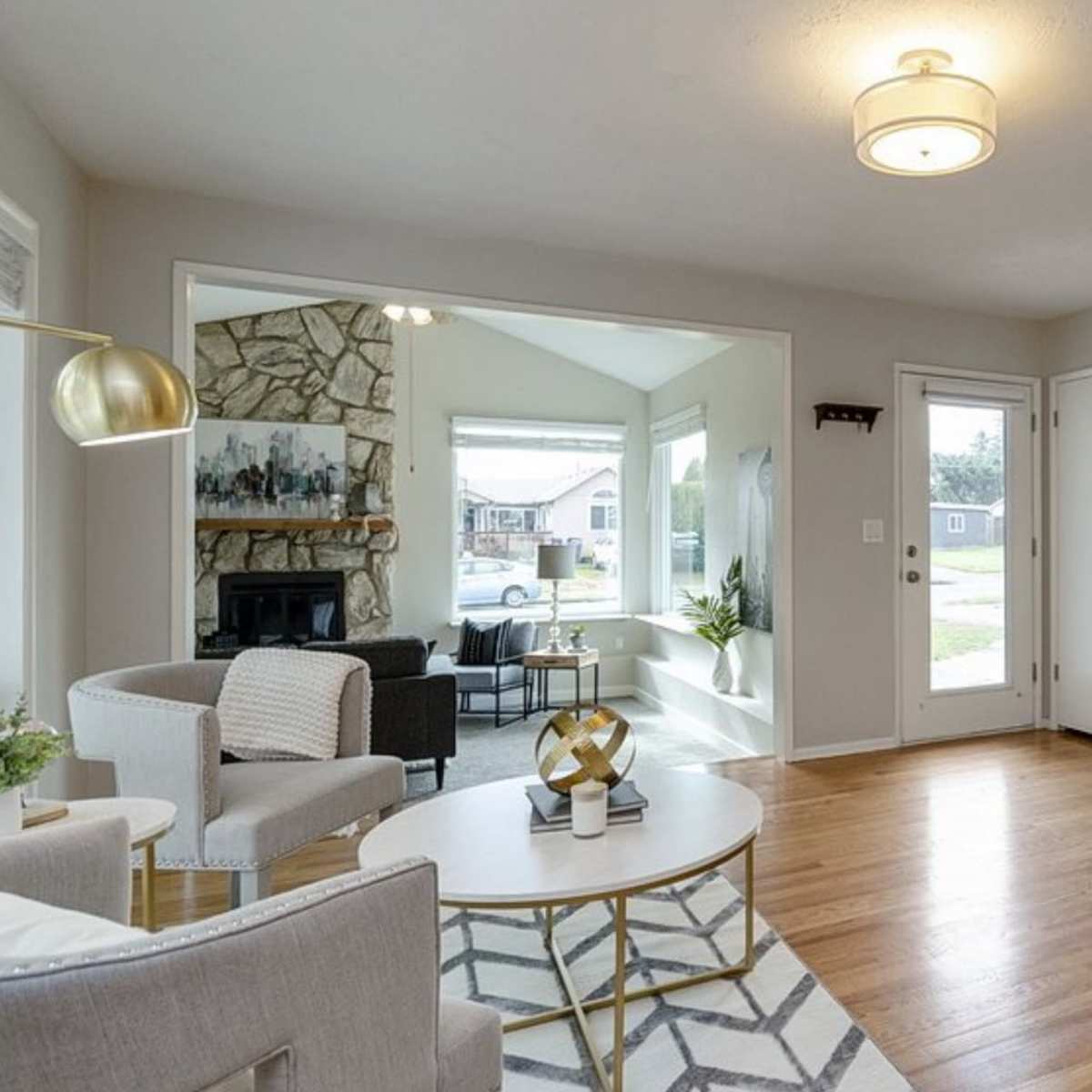Tranquil Unfurnished 3-Bedroom home Close to Nature, Away from the City Rush in Portland Image in Russell, Portland, OR