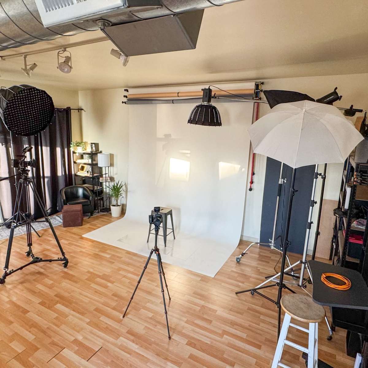 West Bottoms Modern-Industrial-Studio in KANSAS CITY Image in Downtown Kansas City, KANSAS CITY, MO